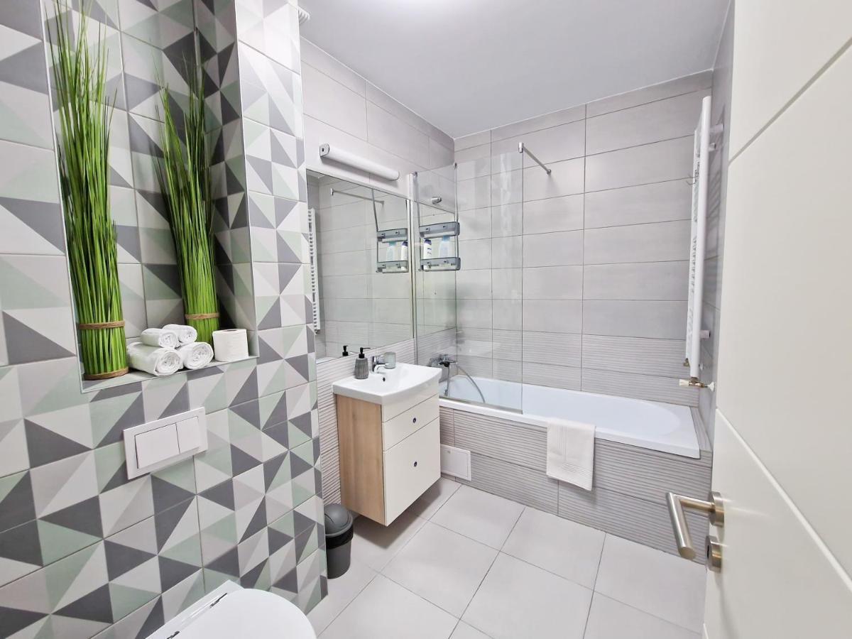 Mirvana Apartments Legacy Residence ทิมิชัวรา ภายนอก รูปภาพ