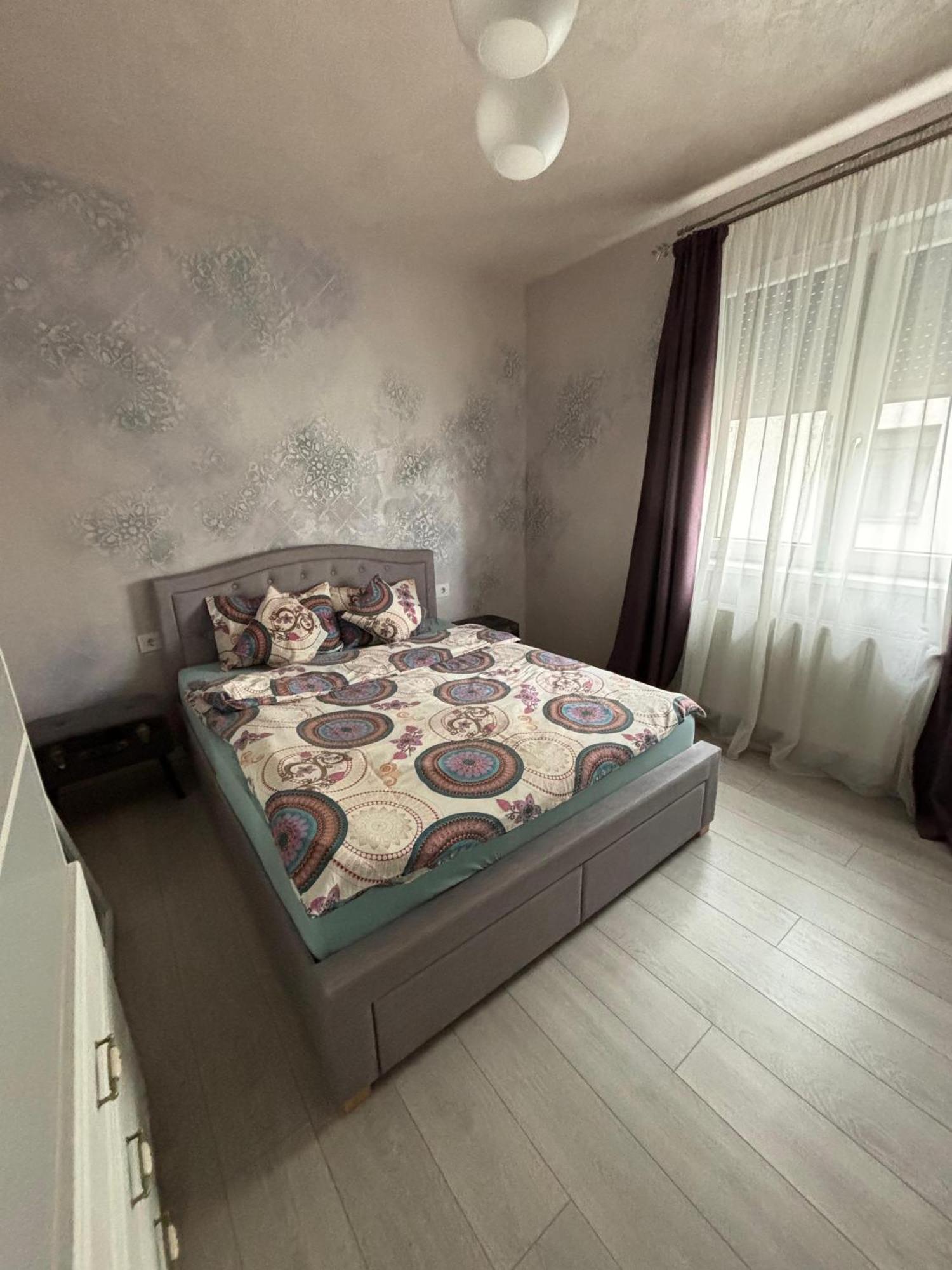 Mirvana Apartments Legacy Residence ทิมิชัวรา ภายนอก รูปภาพ